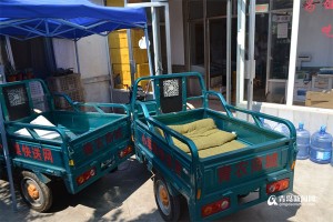 90后团队沙海壮:网上卖水果 每天睡四五小时 日进6000元