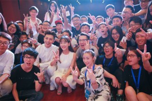 V电影团队:4个大学生,5年创业3轮融资,看他们如何从0到1