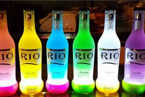 80后凉皮哥庄栋:放弃世界500强公司高管 蹬三轮创业