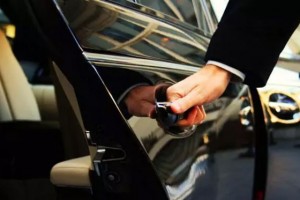 华人创业在硅谷:遭遇天花板 纷纷选择回国